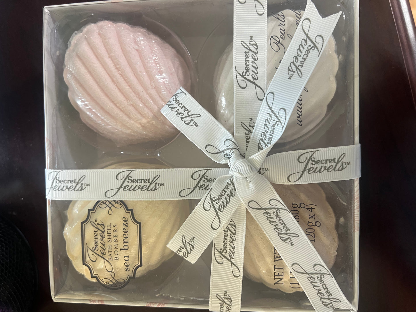 Secret Bath Bombers( Freshwater pear earrings inside)