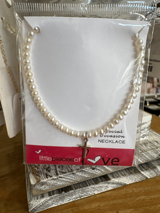 Little pieces of Love Necklace Cross
