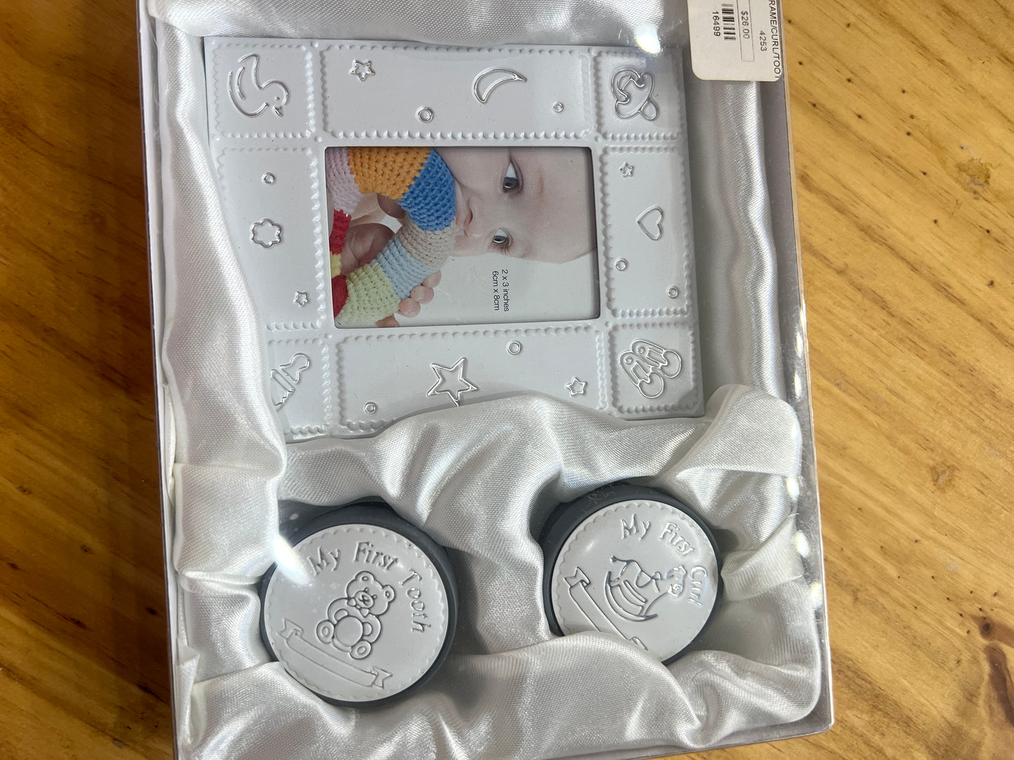 1st Frame, Curl and Tooth