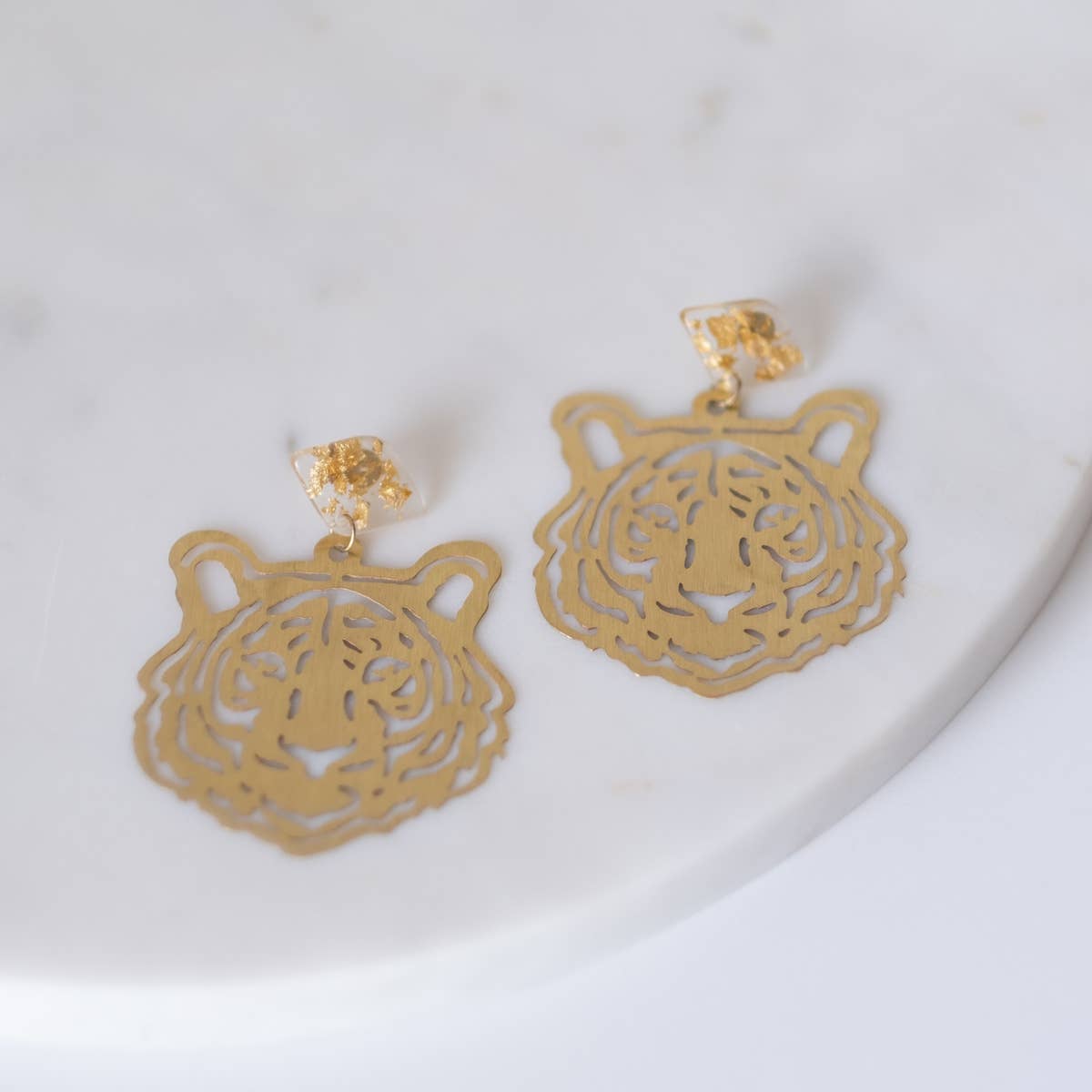 Go Get Em Tiger Earrings   Gold   2.5"